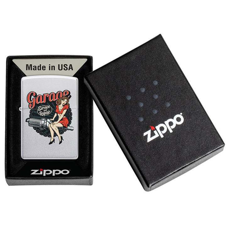 ENCENDEDOR ZIPPO GARAGE PIN-UP SATIN CHROME