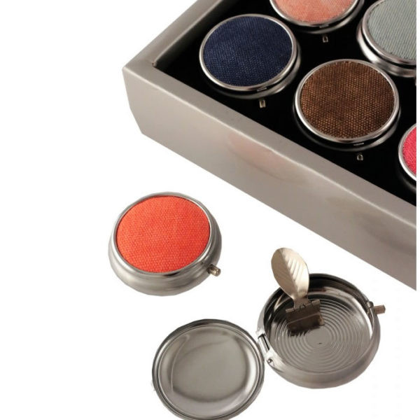 CENICEROS METÁLICOS DE BOLSILLO SURTIDOS 1X24. MEDIDAS: Ø5 X 1,8 XM.